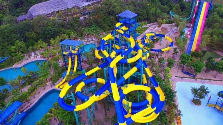 ESCAPE Penang Kini Pegang Rekod Gelongsor Air Terpanjang Di Dunia!