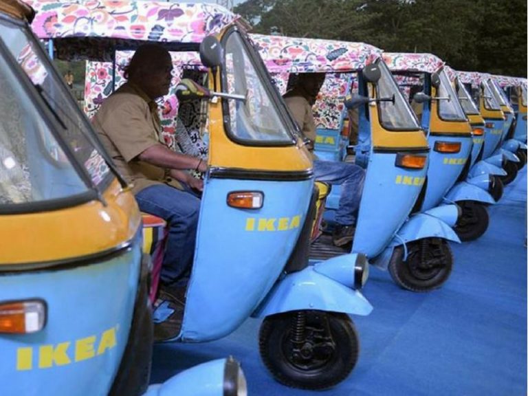 Tersangkut 5 KM Pada Hari Pembukaan IKEA Pertama Di India
