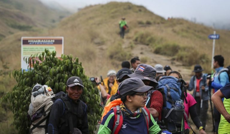 2 Maut Gempa Bumi Di Lombok, Apa Yang Pelancong Perlu Prepare Jika Ke Negara Bencana?