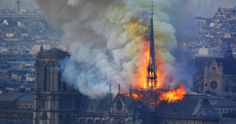 Kebakaran Notre Dame Di Paris, Lihat 4 Lagi Insiden Bangunan Bersejarah Terbakar Ini