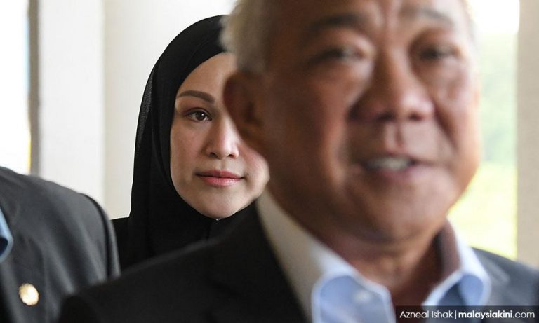 Wang RM2.8 Juta Dimasukkan Ke Akaun Zizie, Didakwa Suapan Pelaburan Unit Amanah