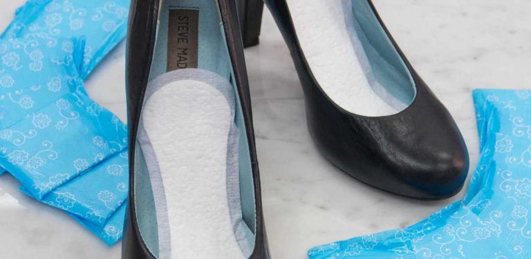 Tip Guna Pantyliner Untuk Elak Kaki Berbau & Berpeluh