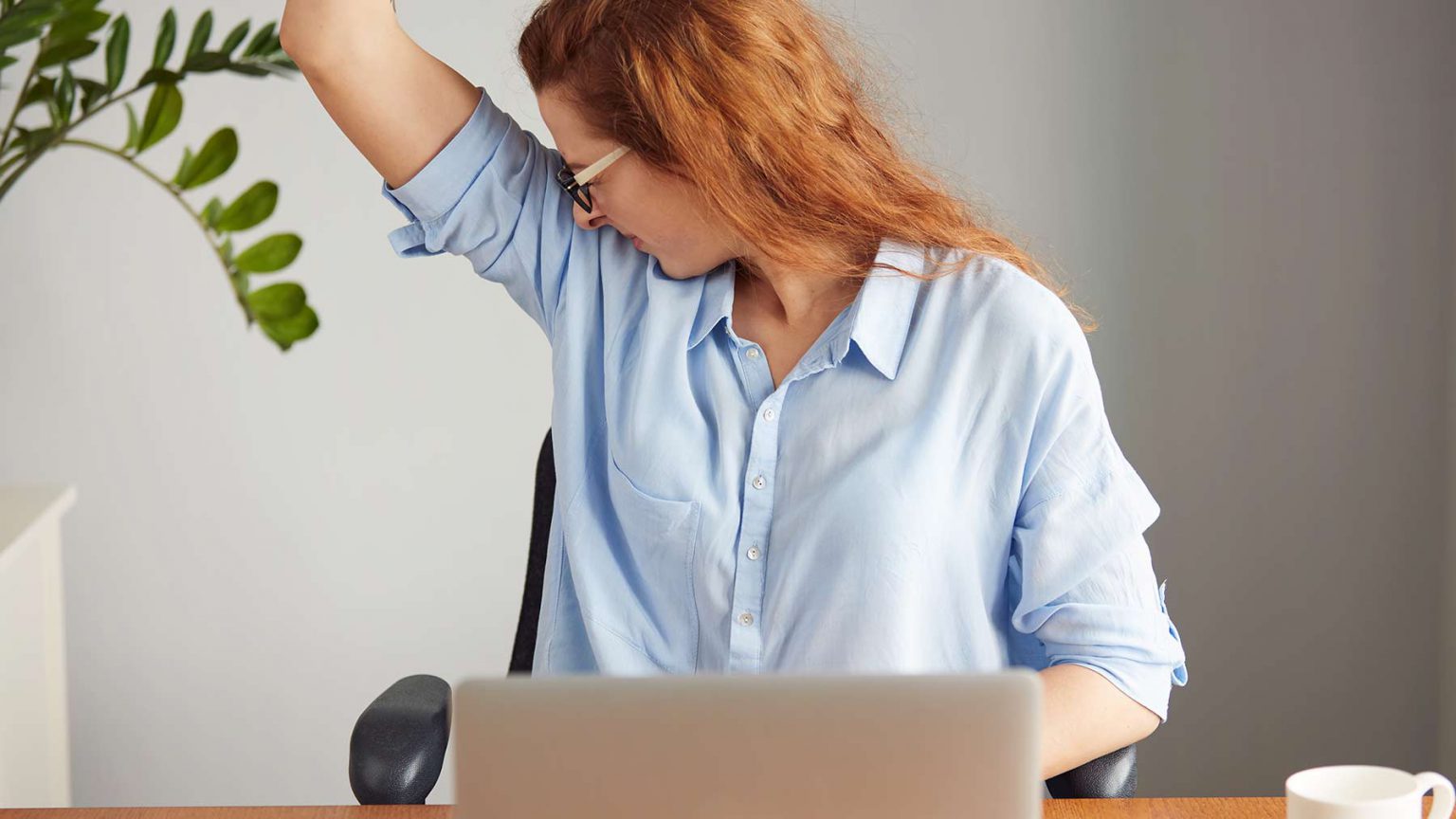 Masalah Badan Berbau? Fakta Bau Badan Yang Mungkin Korang Tak Tahu - REMAJA