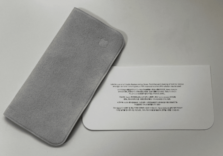 Apple Jual Kain Lap Skrin Dengan Harga RM99?