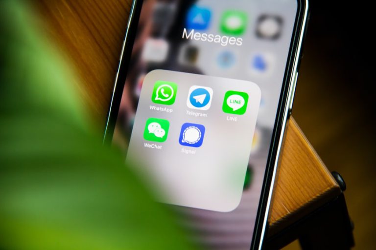 WhatsApp Bakal Perkenal Ciri Baharu, Admin Grup Boleh Padam Mesej Ahli Lain