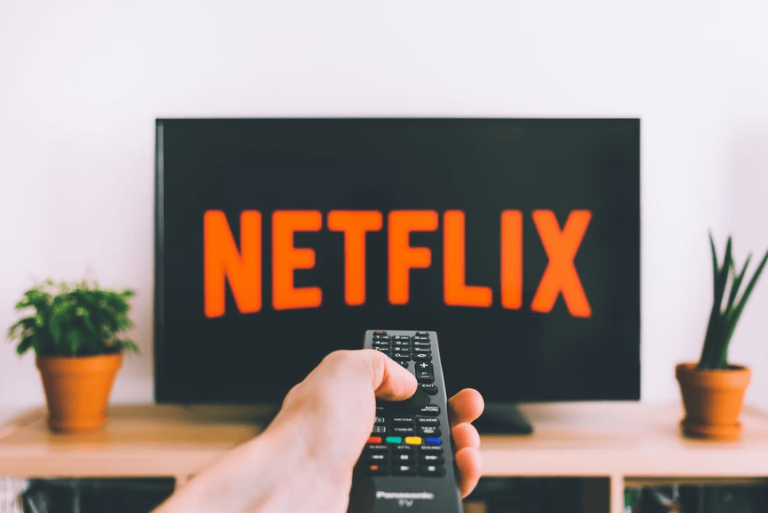 Netflix Bakal Kenakan Caj Tambahan Untuk Individu Yang Berkongsi Akaun?