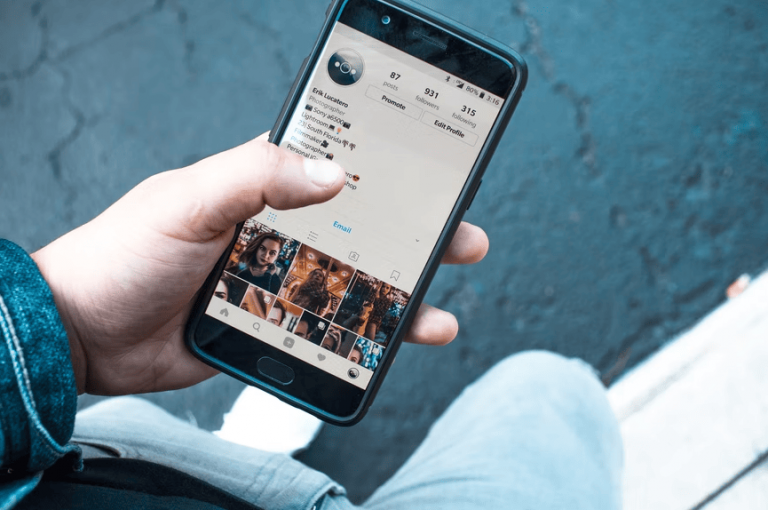 Rusia Tutup Akses Instagram Demi Kesihatan Psikologi Rakyatnya