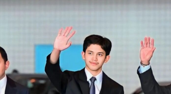 Putera Wakeel Kini Berusia 18 Tahun, Penampilan Kacak & Menawan Tarik ...
