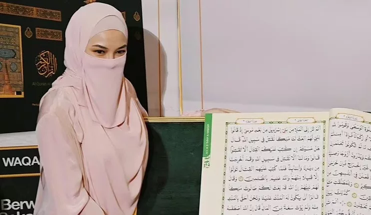 “Macam Mimpi Jadi Kenyataan” – Neelofa Tak Sangka Dah Hafal 10 Bab Bahasa Arab!