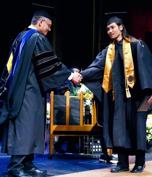 Dari 2A SPM ke Anugerah Tertinggi Universiti Terbaik Dunia : Kisah Kejayaan Zul Hakim