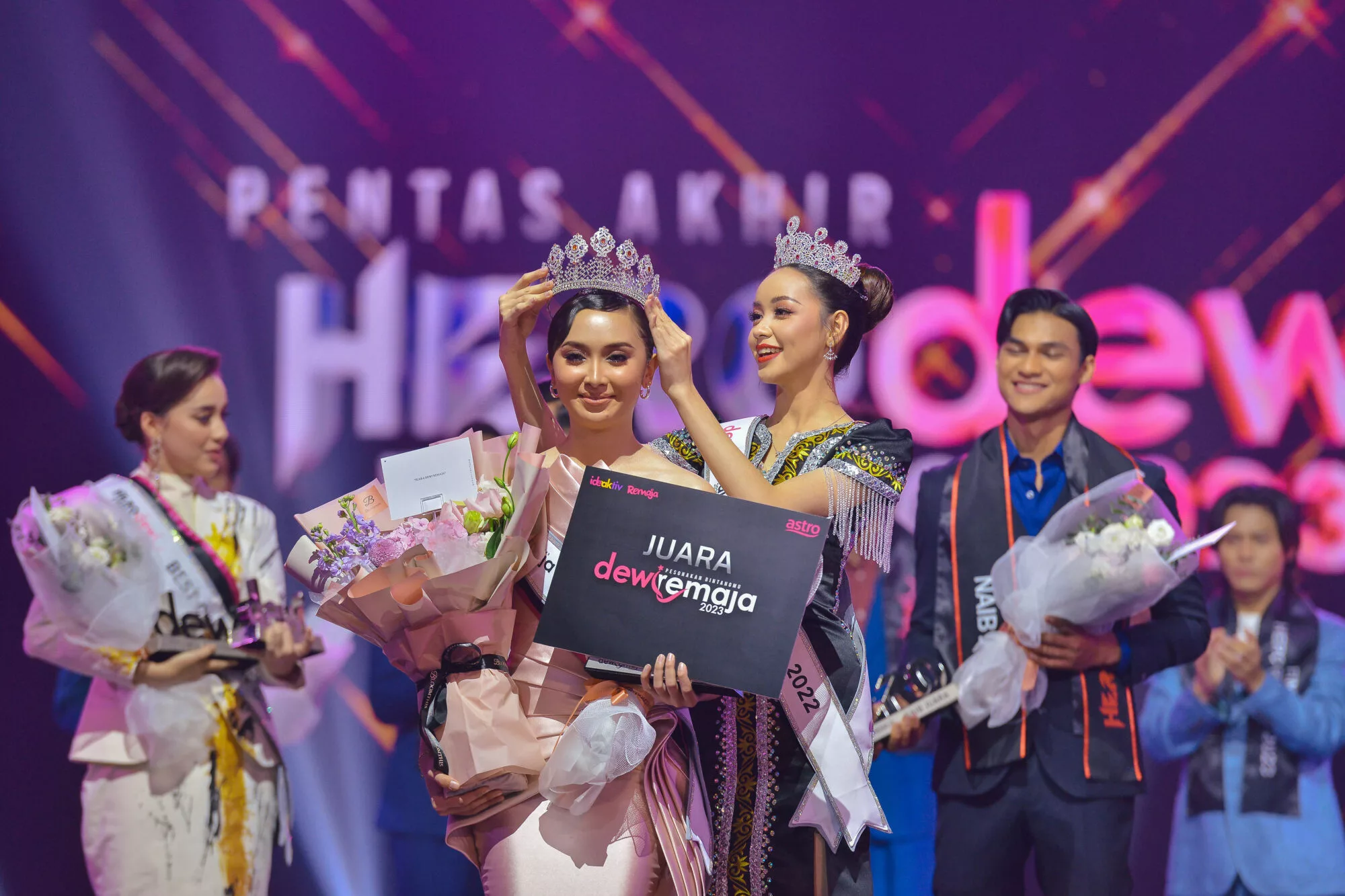 40 Tahun Gemilang Hasil Kemunculan Bakat-Bakat Tanah Air, Dewi Remaja 2025 Buka Pendaftaran Untuk ‘Batch’ Terbaru