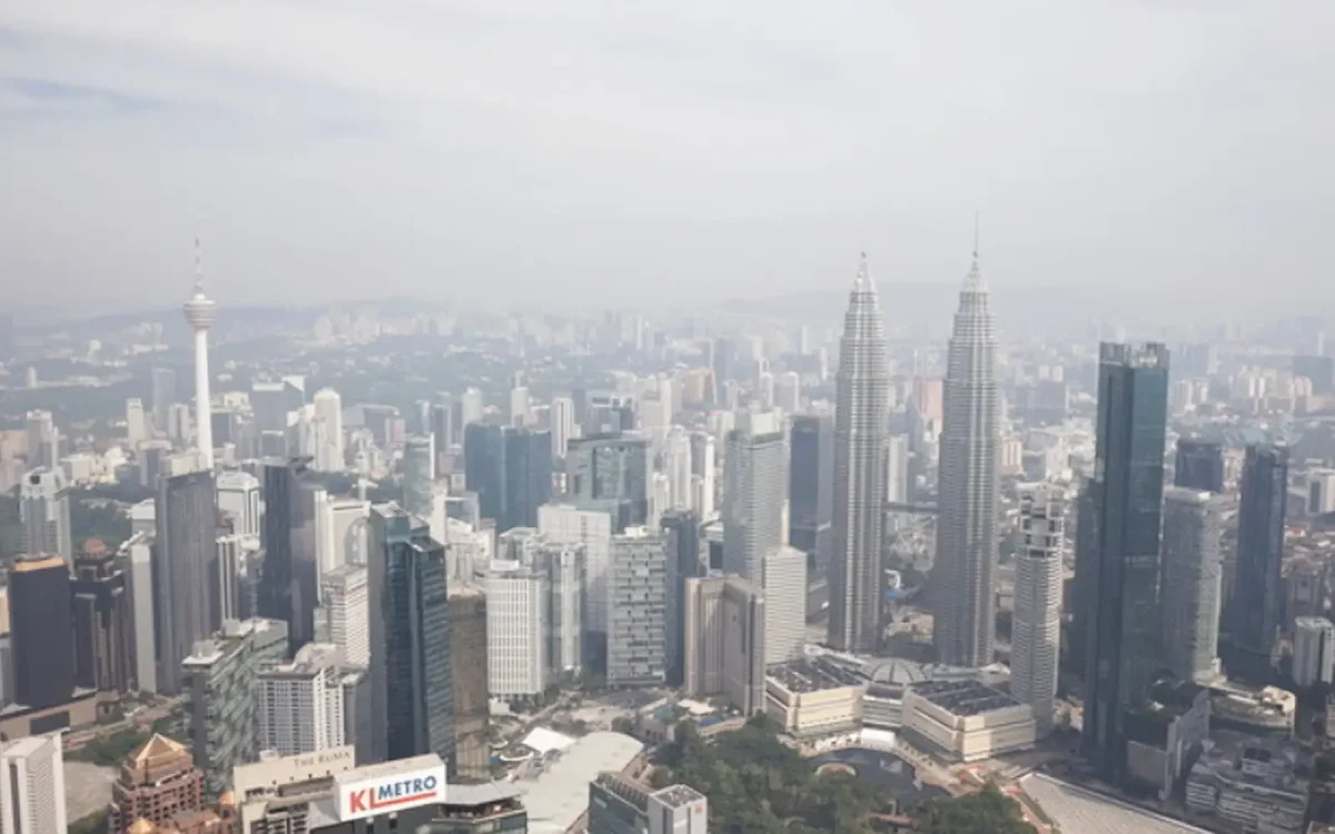 Waspada Jerebu! Sultan Pahang Titah Rakyat Dirikan Solat Hajat & Henti Pembakaran Terbuka