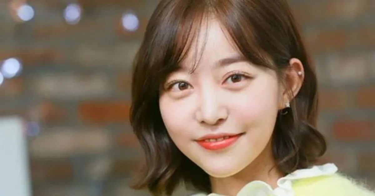 10 Tahun Bercinta Dalam Diam, Pasangan K-Drama Ini Bakal Berkahwin!