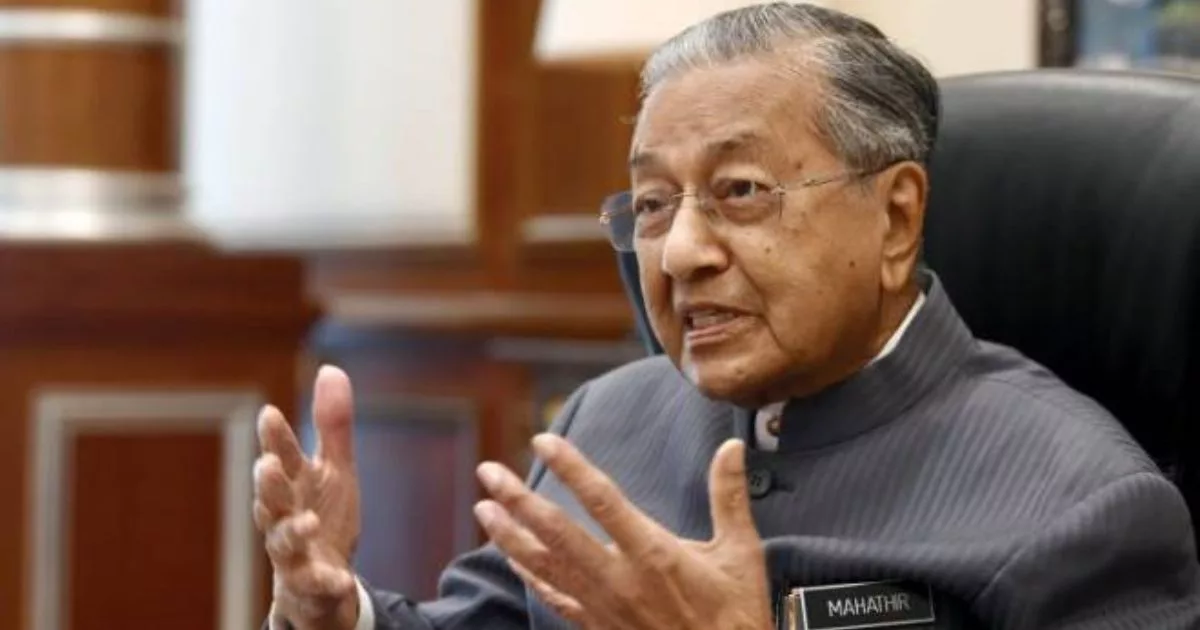 Seratus Tahun Seorang Negarawan, Selamat Hari Jadi Tun Dr. Mahathir!