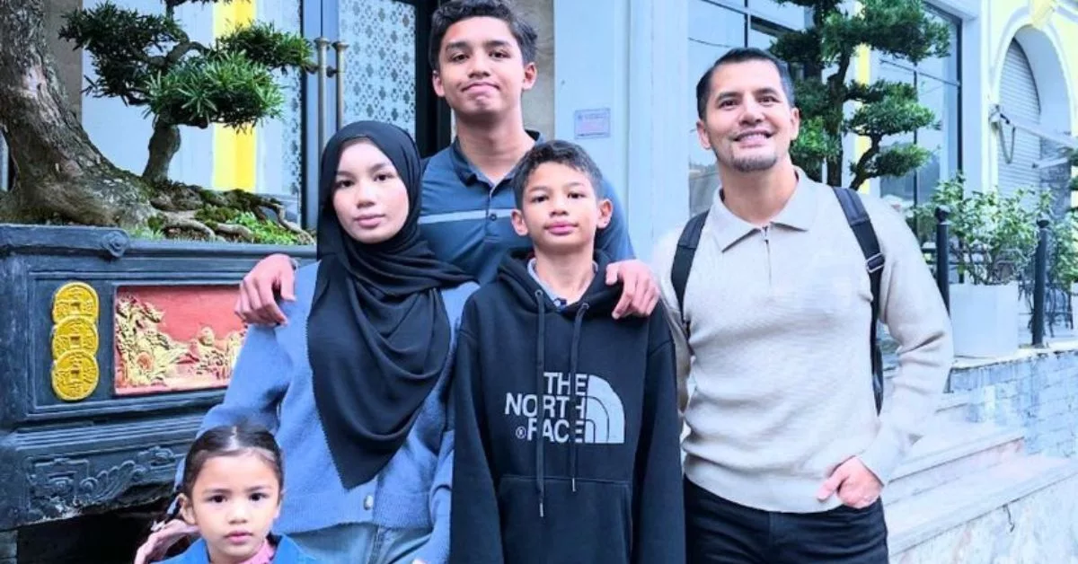 “Berjaya Paw Abah!” – Qadejah El Zahra Berjaya Miliki Jam Tangan Cartier Idaman