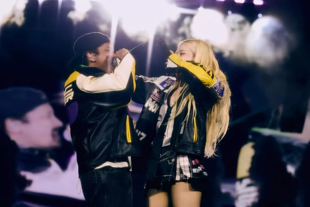 Hargai Jasa Rosé BLACKPINK, Bruno Mars ‘Akui’ Berjaya Langsaikan Hutang