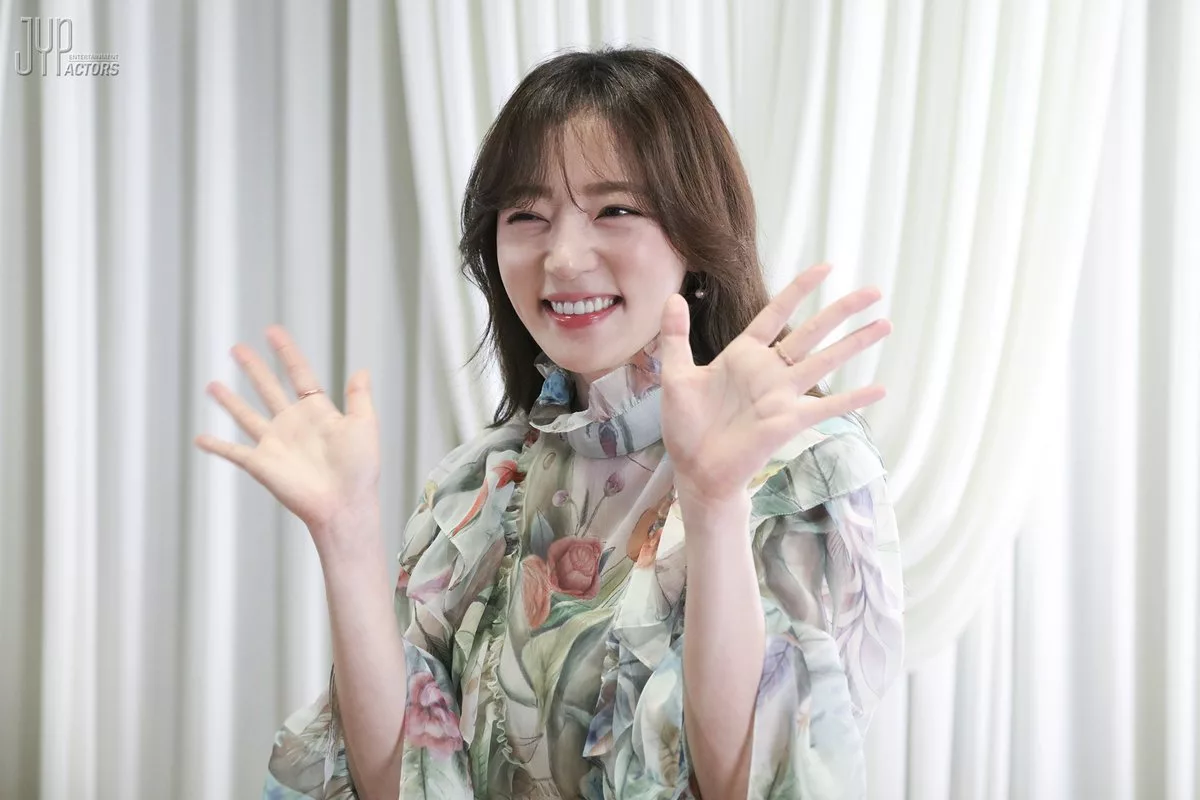 Song Ha-yoon Fail Saman Fitnah Kes Buli, Sedia Kembali Ke Dunia Lakonan