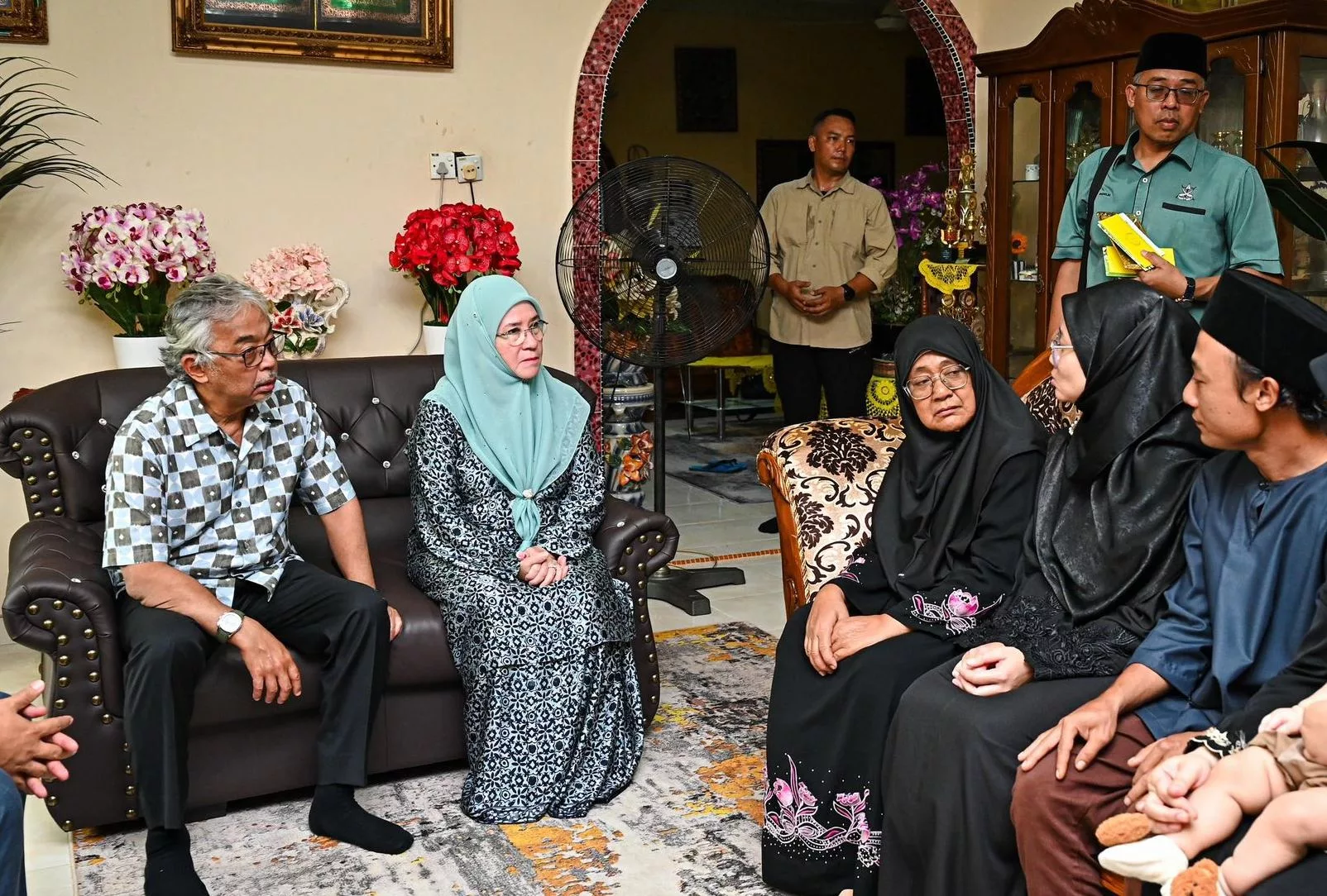 Waspada Jerebu! Sultan Pahang Titah Rakyat Dirikan Solat Hajat & Henti Pembakaran Terbuka 5 Waspada Jerebu! Sultan Pahang Titah Rakyat Dirikan Solat Hajat & Henti Pembakaran Terbuka