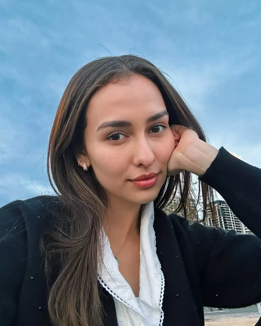 “Terima Kasih Mama Melahirkan & Membesarkan Adik, Semoga Mama Sentiasa Diberkati Allah” -Anna Jobling