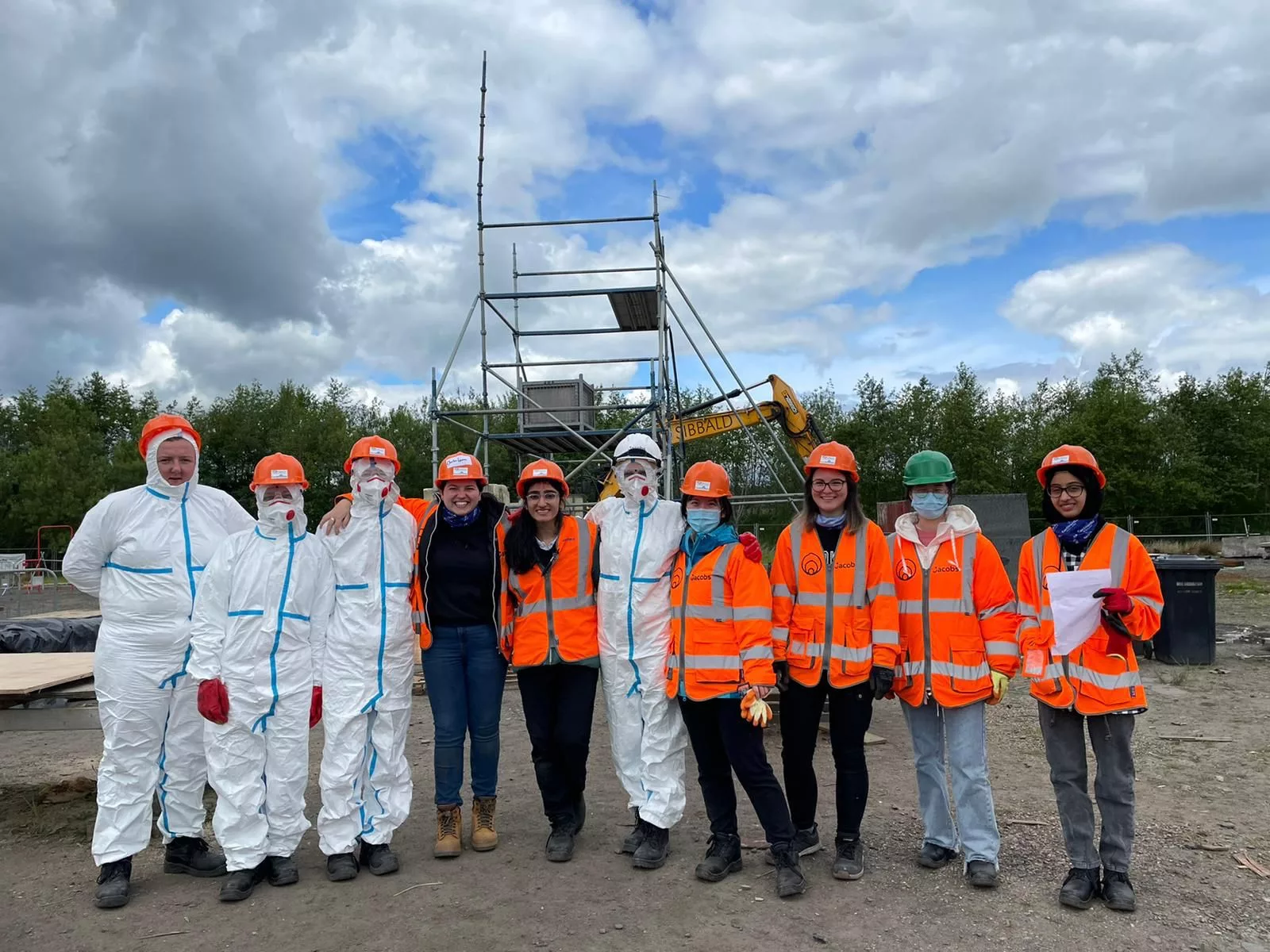 Gadis Muda Ini Raih Ijazah Kelas Pertama, Terus Disambar Jadi Jurutera Di Scotland!