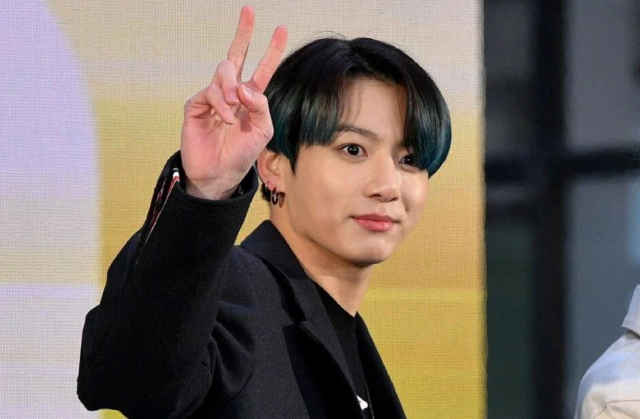 Raih 300 Bilion Tontonan Hashtag! Jungkook BTS Catat Rekod Dunia Terbaru Di TikTok