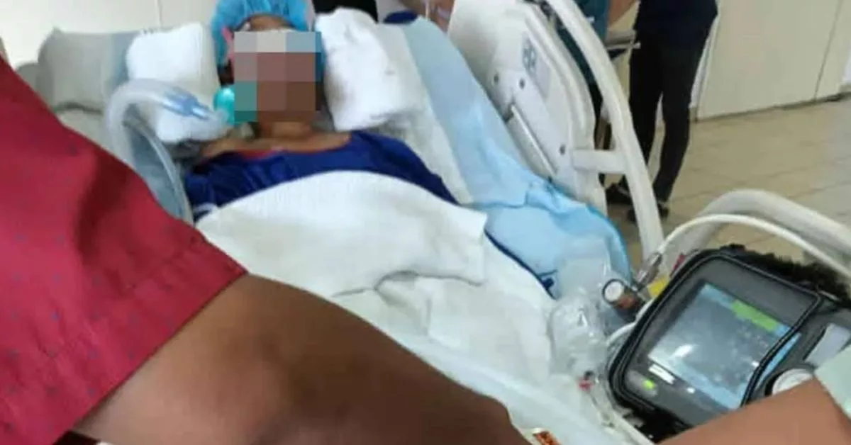 Pelajar Lelaki Jatuh Dari Tingkat 3 Asrama, Kini Bertarung Nyawa Di ICU!