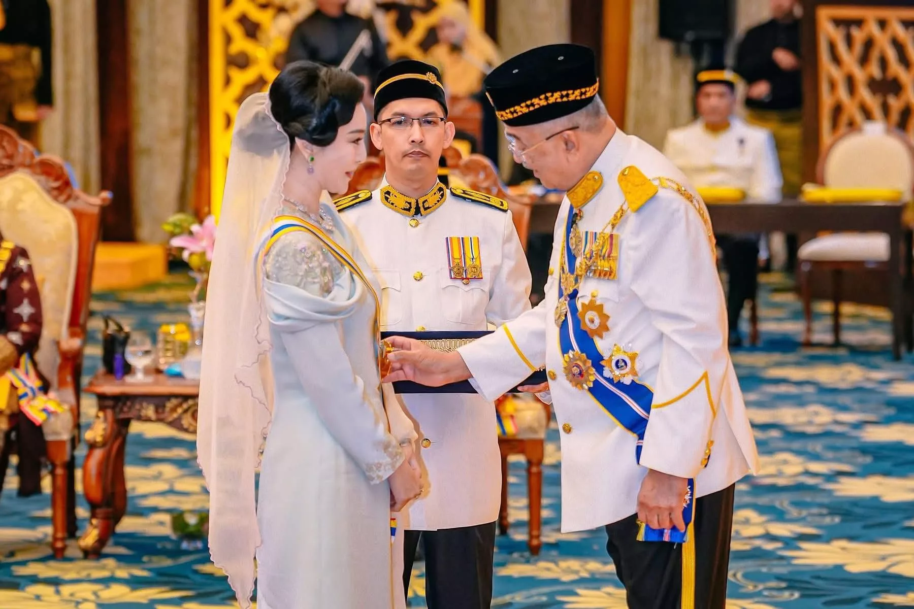 Fan Bingbing Terima Gelaran Datuk, Mahu Melaka Terus Bersinar Di Mata Dunia