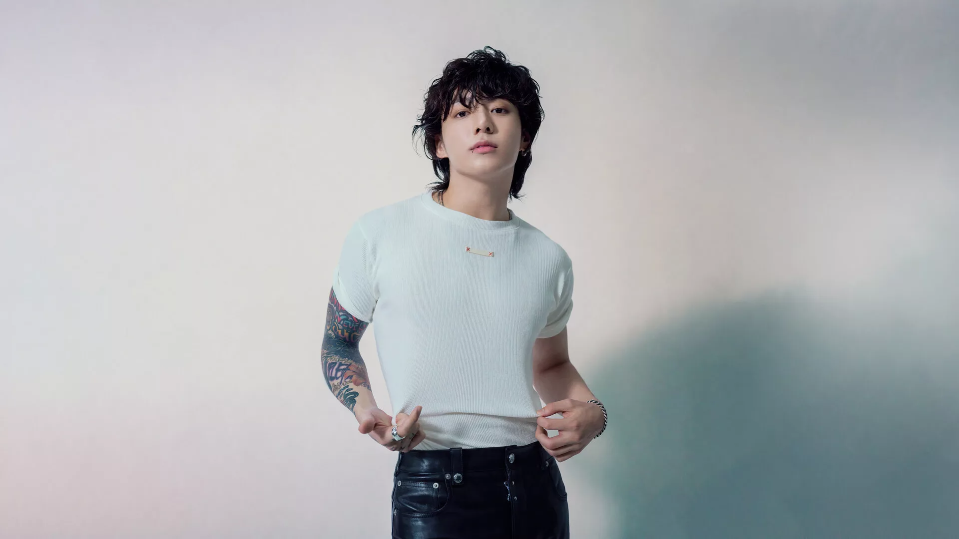 Curi US Juta Termasuk Saham Jungkook BTS, Penggodam China Kini Ditahan