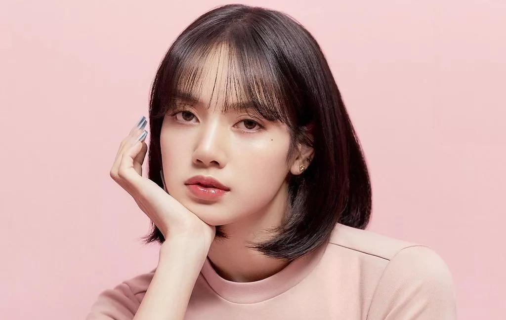 Lisa BLACKPINK Hulur Sumbangan Hasil Jualan ‘Preloved’ Untuk Projek Air & Sanitasi Kanak-Kanak Di Afrika