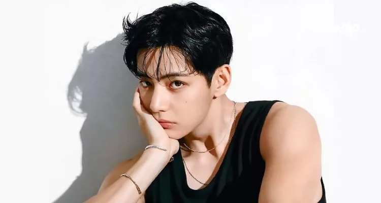 V BTS Dinamakan Lelaki Paling Kacak Di Dunia Untuk Kali Ketiga Berturut-Turut