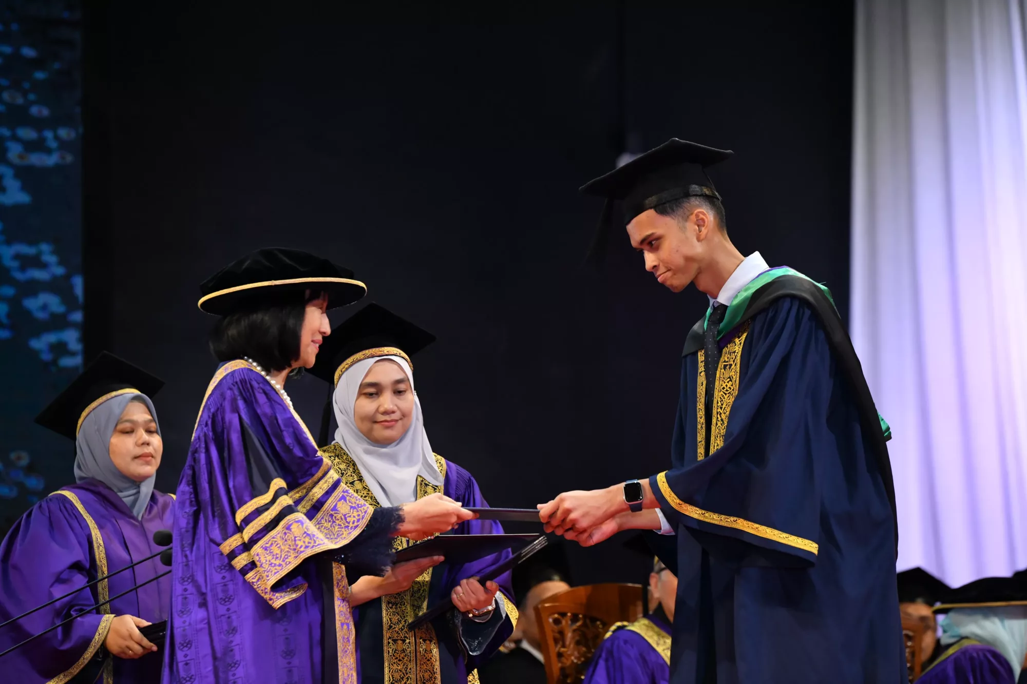 Atlet Sepak Takraw Negara Tamatkan Pengajian Dengan Ijazah Kelas Pertama UiTM!