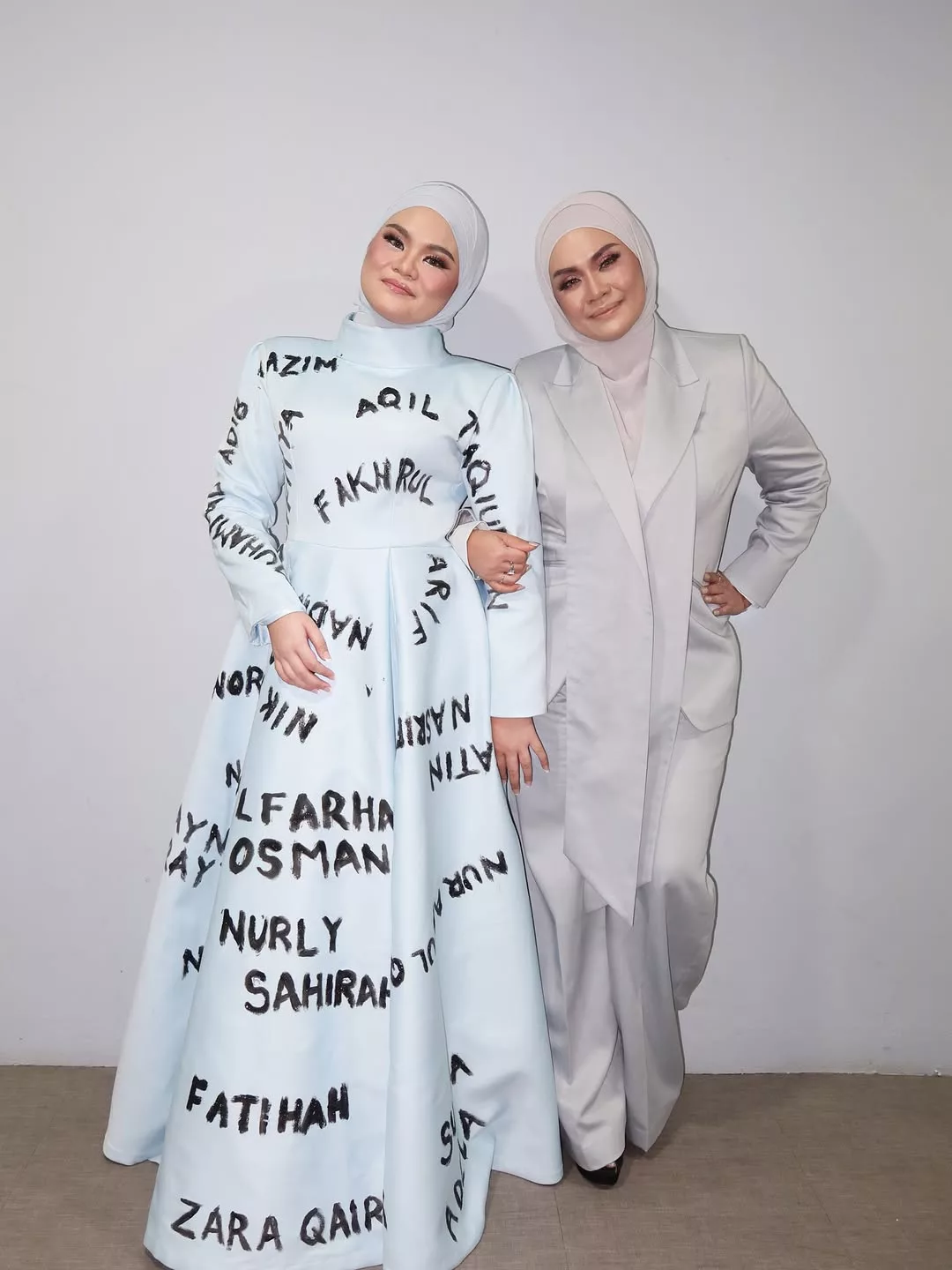 Bukan Sekadar Dress, Marsya Qistina Angkat Isu Sosial Dalam Persembahan Minggu Kelima Talk To My Manager 28 Bukan Sekadar Dress, Marsya Qistina Angkat Isu Sosial Dalam Persembahan Minggu Kelima Talk To My Manager