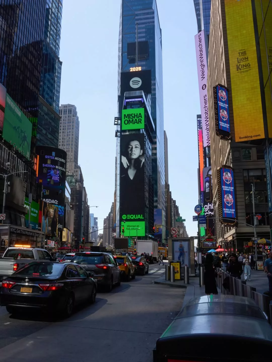 Misha Omar Terpampang Di Billboard Times Square, New York! Raih Pengiktirafan Spotify #EQUAL