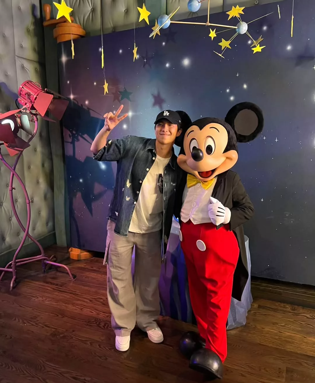 RM BTS Sumbang 200 Juta Won Kepada 2 Hospital Sempena Ulang Tahun Kelahiran Ke-31