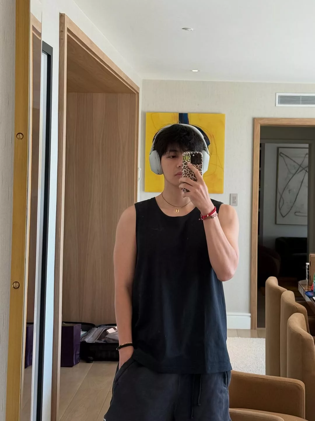 V BTS Dinamakan Lelaki Paling Kacak Di Dunia Untuk Kali Ketiga Berturut-Turut