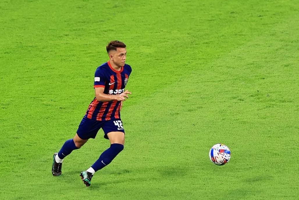 Arif Aiman Angkat Martabat Bola Sepak Negara, Tercalon Pemain Terbaik AFC