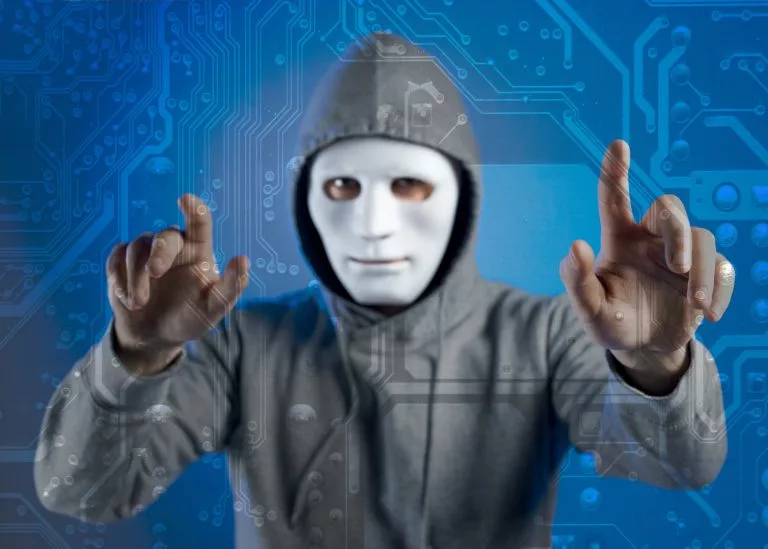 Jangan Seronok Sangat Edit Gambar AI, Wajah Boleh Jadi Mangsa Deepfake & Dark Web!