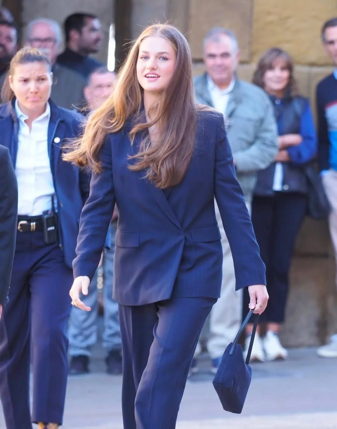 Puteri Leonor Cetus ‘Leonormania’, Pewaris Takhta Sepanyol Jadi Inspirasi Wanita Muda!