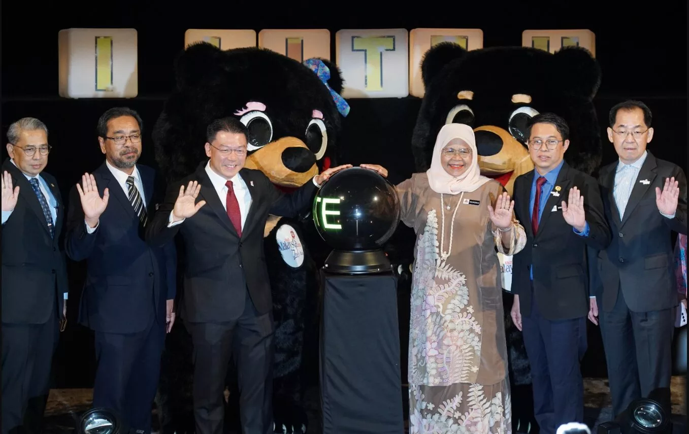 Perarakan Bukit Bintang Setanding ‘Persembahan Disneyland’ Sempena Tahun Melawat Malaysia 2026