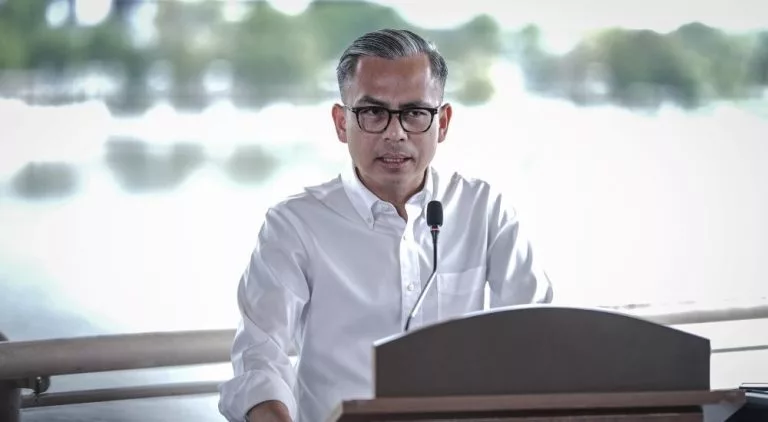 Roblox Antara Permainan Bakal Dilesenkan Kerajaan Demi Lindungi Kanak-Kanak