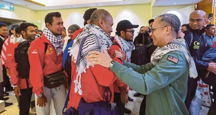 Kerajaan Malaysia Tawar Biasiswa Kejuruteraan Rangkaian Kepada 5 Rakyat Palestin Untuk Bina Semula Prasarana