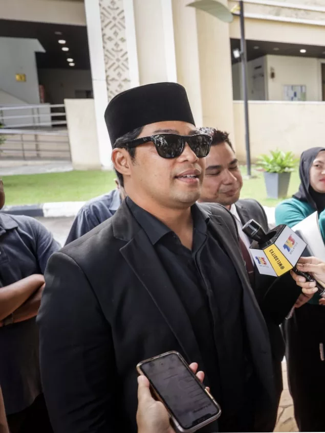 “Saya Nak Selamatkan Rumah Tangga Saya, Doakan Yang Baik-Baik” -Kamal Adli