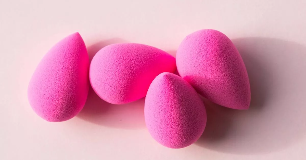 Beauty Blender: 5 Tip Bijak Pilih Span Mekap Terbaik Untuk Hasil Makeup Flawless!