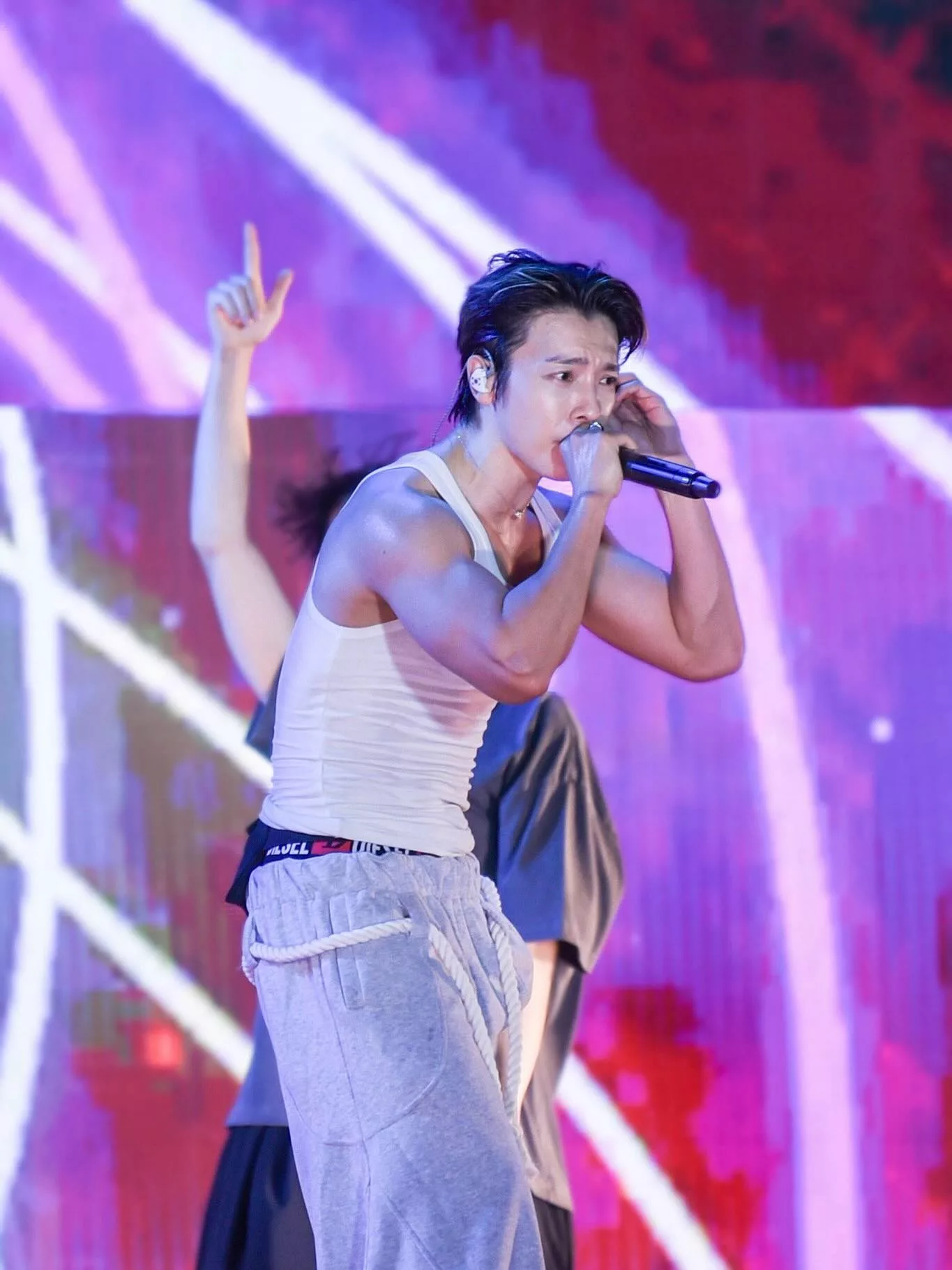 Sambut Hari Lahir Dengan Penuh Makna! Donghae Super Junior Sumbang 30 Juta Won Buat Kanak-Kanak Pesakit Kanser