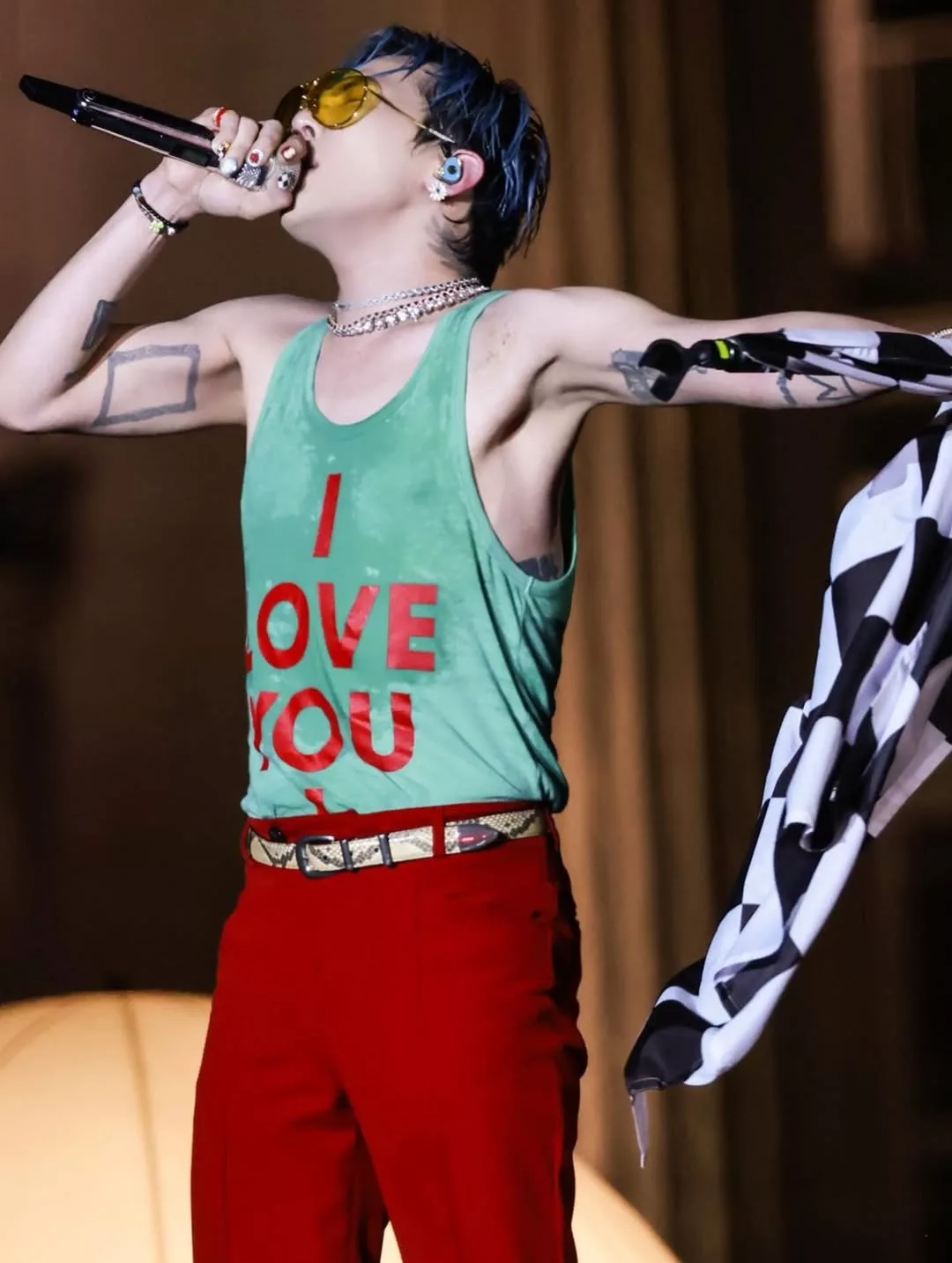 G-Dragon Catat Rekod Baru Di F1 Singapore Grand Prix 2025, Catat Kehadiran 65,000 Penonton!