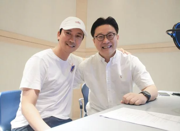 Kim Namgil & Profesor Seo Kyung-duk Sokong Globalisasi Hangeul Melalui Sumbangan Pendidikan Di Mexico