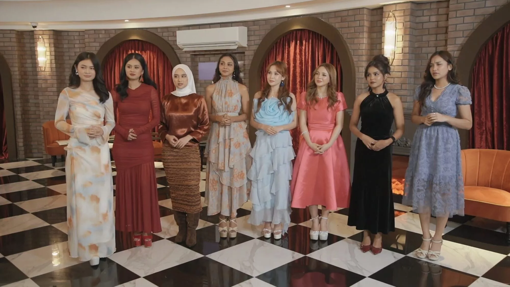 RECAP Dewi Remaja 2025 Episod 6: Siapa Paling Kelakar & Sweet Dalam Cabaran Blind Date? 18 RECAP Dewi Remaja 2025 Episod 6: Siapa Paling Kelakar & Sweet Dalam Cabaran Blind Date?