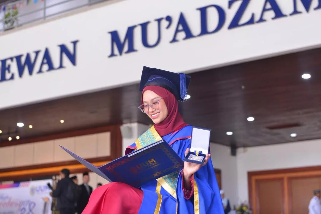 Nor Shamira Irwani, Pejuang Kanser Tahap 4 Raih Anugerah Emas Naib Canselor UUM -“Penyakit Bukan Titik Noktah Untuk Berjaya”