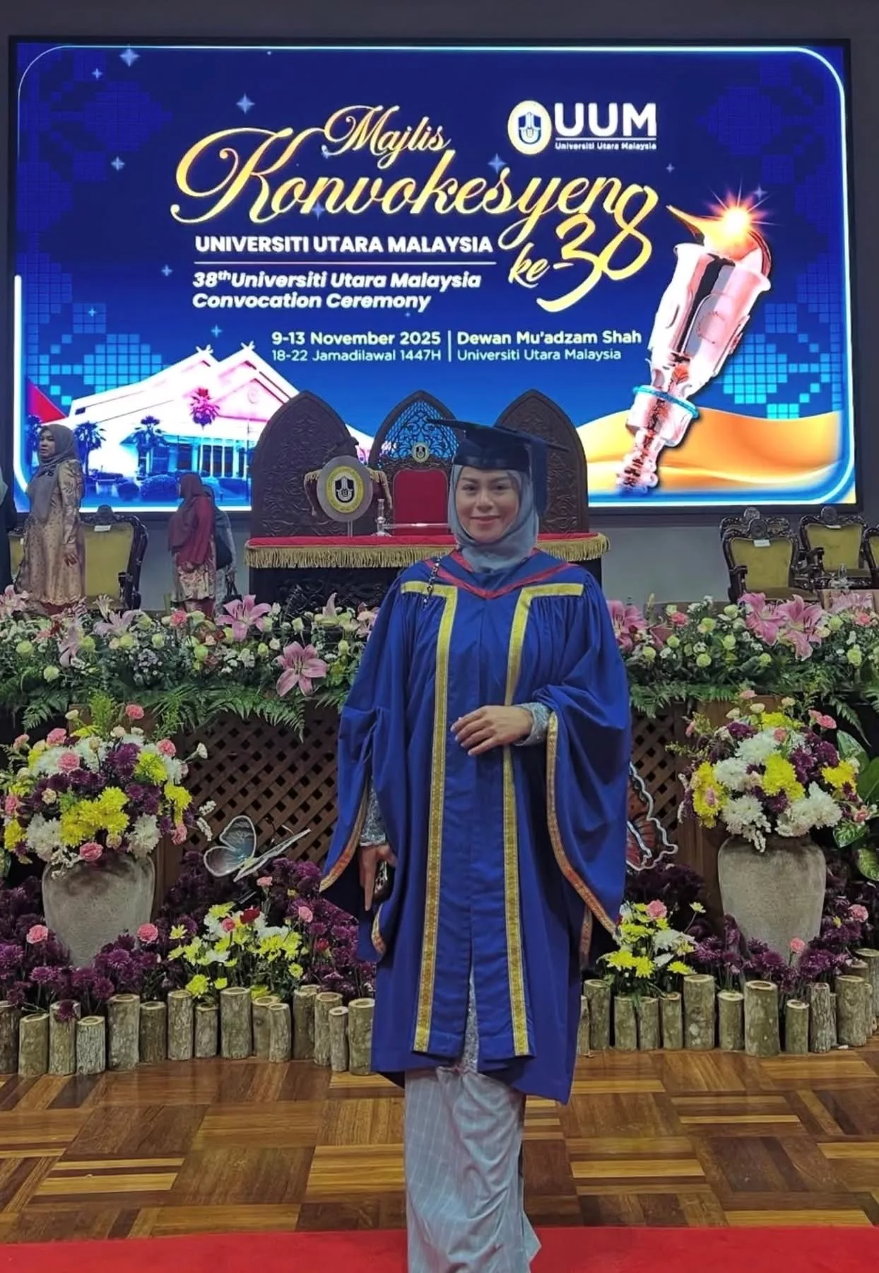 Rebecca Nur Al-Islam Rai Detik Bersejarah, Berjaya Genggam Ijazah Sarjana Muda UUM Dengan Penuh Rasa Syukur. Tahniah!