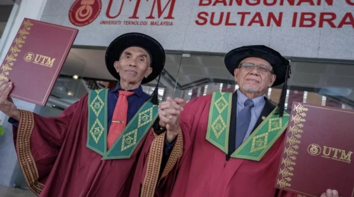 Buktikan Usia Hanyalah Angka, Dua Warga Emas Ini Berjaya Tamatkan PhD Di UTM Walau 10 Tahun Berjuang